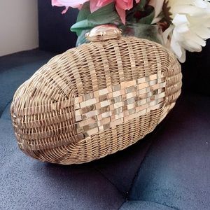 Rodo Italy Gold Metal Basket Weave Evening Clutch